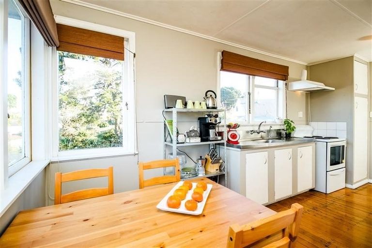 Photo of property in 10 Hurstwood Place, Glen Innes, Auckland, 1072