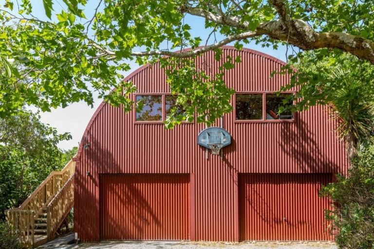 Photo of property in 889 Takatu Road, Tawharanui Peninsula, Matakana, 0986