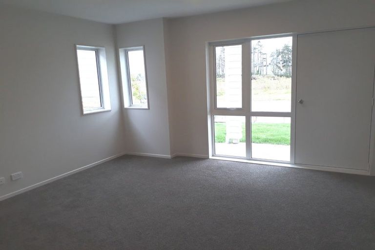 Photo of property in 65 Tribute Loop, Takanini, 2112