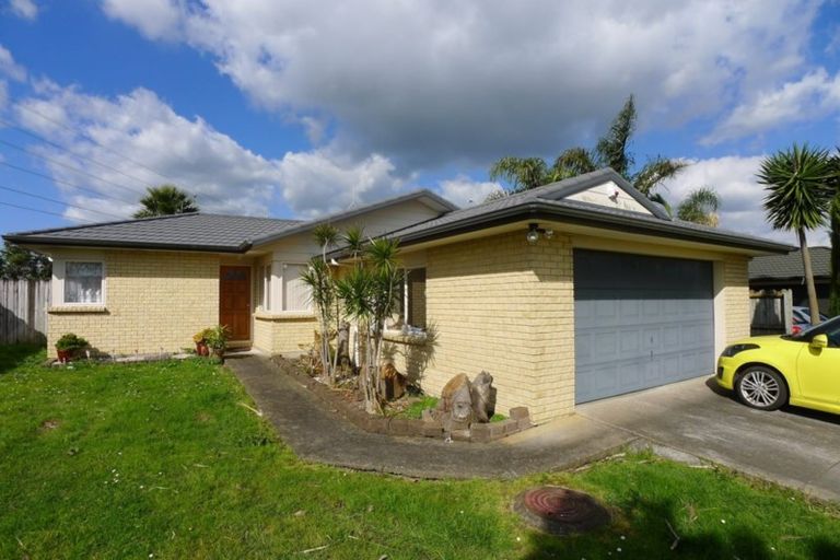 Photo of property in 3 Hawkley Close, Flat Bush, Auckland, 2019