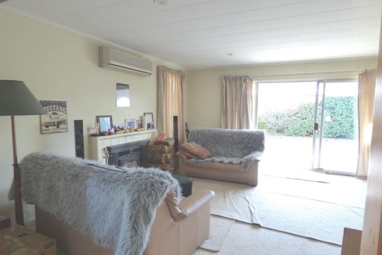 Photo of property in 212 Horndon Street, Darfield, 7510