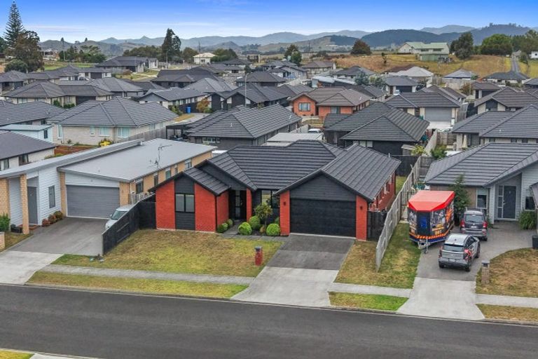 Photo of property in 24 Murray Ward Drive, Te Kauwhata, 3710