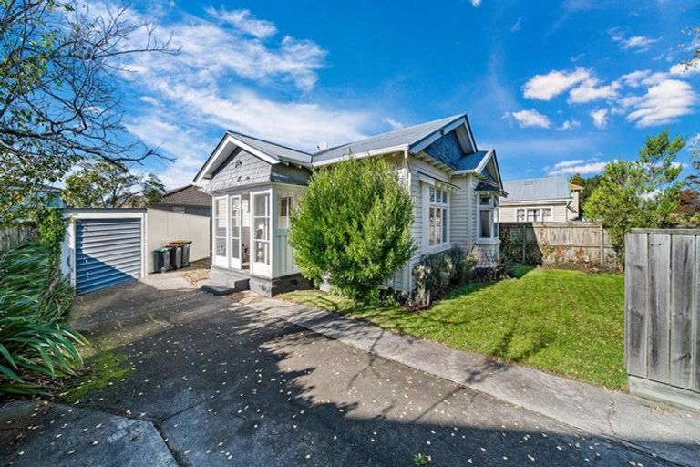 Photo of property in 1/84 Picton Avenue, Riccarton, Christchurch, 8011