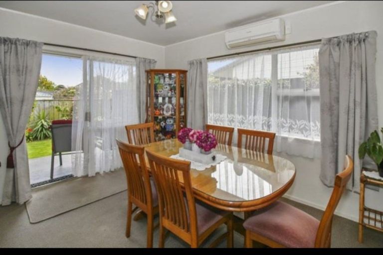 Photo of property in 131a Mangorei Road, Merrilands, New Plymouth, 4312