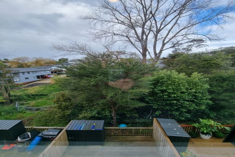 Photo of property in 53 Morihana Close, Glen Eden, Auckland, 0602