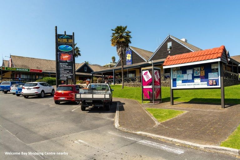 Photo of property in 81 Oteki Park Drive, Welcome Bay, Tauranga, 3112