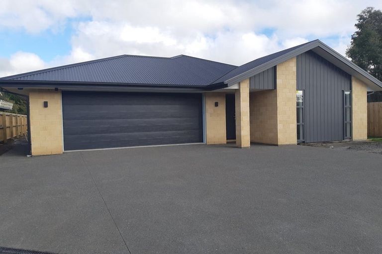 Photo of property in 5 Ella Street, Rolleston, 7614