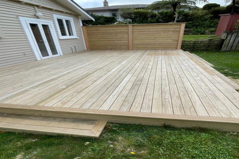 Photo of property in 21 Burrows Avenue, Karori, Wellington, 6012