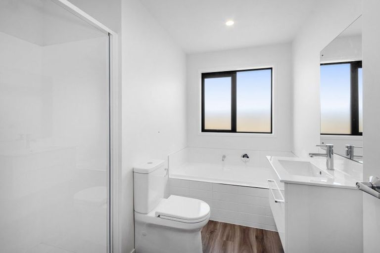 Photo of property in 33 Stackwood Avenue, Woodend, 7691