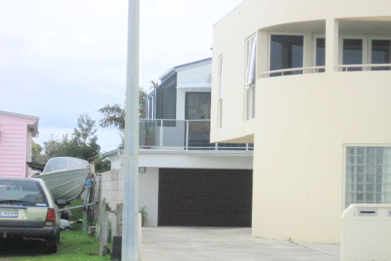 Photo of property in 193b Marine Parade, Mount Maunganui, 3116