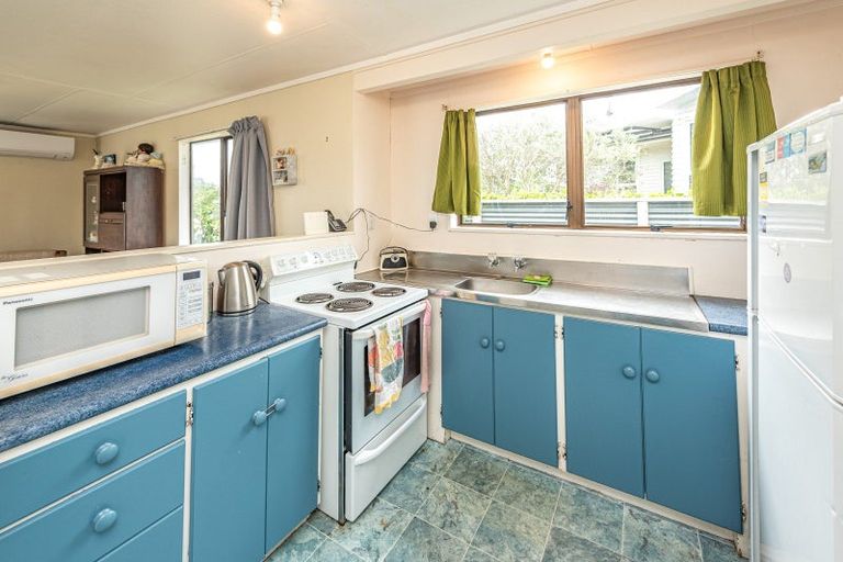 Photo of property in 14a Carson Street, Castlecliff, Whanganui, 4501