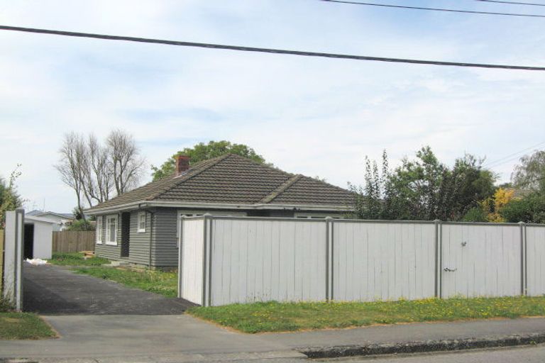 Photo of property in 2 Jameson Avenue, St Albans, Christchurch, 8052