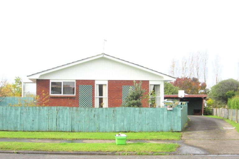 Photo of property in 2/14 Chesley Place, Half Moon Bay, Auckland, 2012