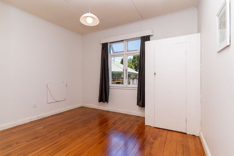 Photo of property in 11a Jensen Street, Hokowhitu, Palmerston North, 4410