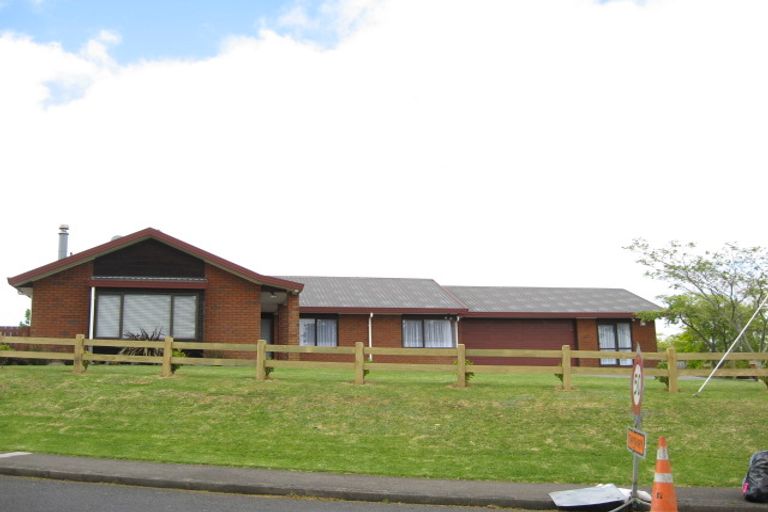 Photo of property in 140 Valley Road, Pukekohe, 2120