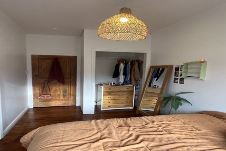 Photo of property in 103 Sunshine Avenue, Karori, Wellington, 6012