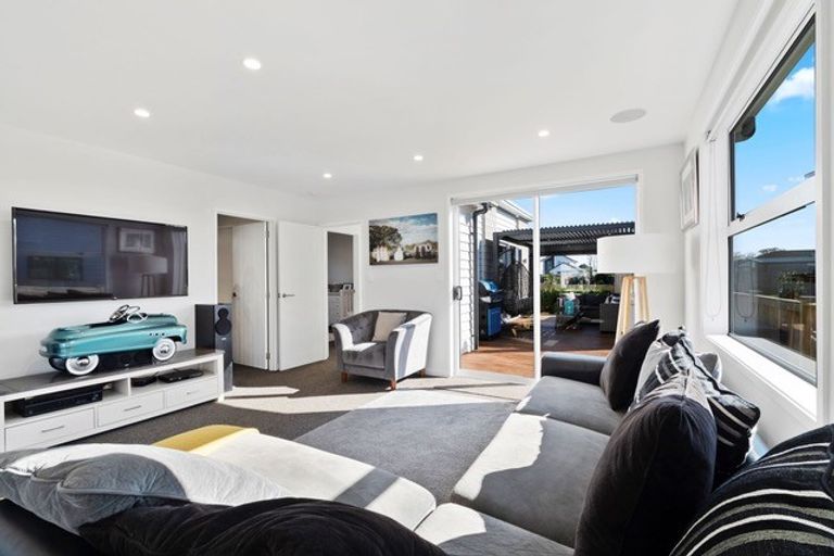 Photo of property in 30 Tawhiti Road, Pukekohe, 2120