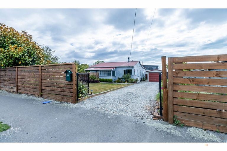 Photo of property in 129 Gleniti Road, Gleniti, Timaru, 7910
