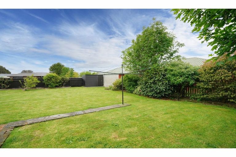 Photo of property in 12 Moa Street, Waikiwi, Invercargill, 9810