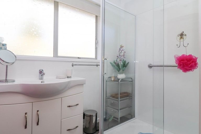 Photo of property in 100b Brunton Crescent, Thames, 3500