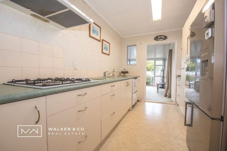 Photo of property in 3/37 Marion Street, Silverstream, Upper Hutt, 5019
