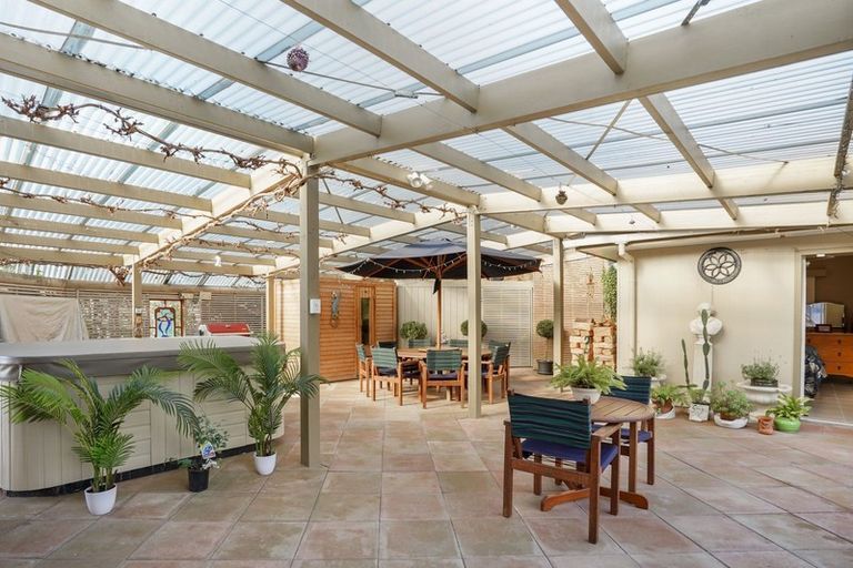 Photo of property in 143 Wyndham Street, Ashhurst, 4810