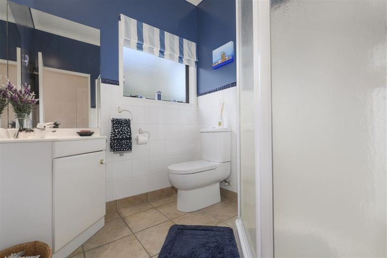 Photo of property in 42 Seychelles Drive, Papamoa Beach, Papamoa, 3118