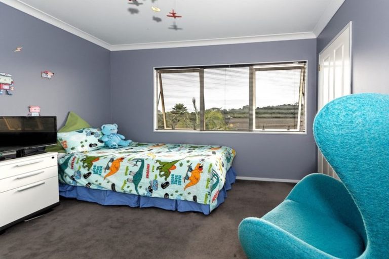 Photo of property in 83a Mt Lebanon Crescent, The Gardens, Auckland, 2105
