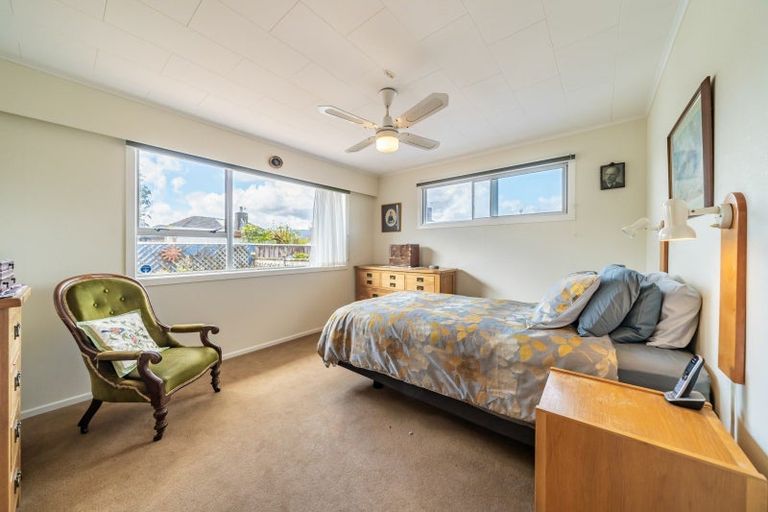 Photo of property in 16a Sheridan Crescent, Trentham, Upper Hutt, 5018