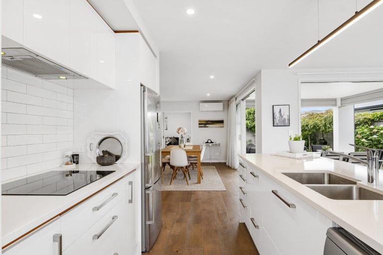 Photo of property in 72 Penetaka Heights, Pyes Pa, Tauranga, 3112