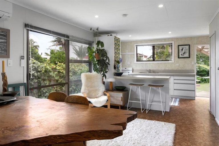 Photo of property in 49a Ocean View Road, Waihi Beach, 3611