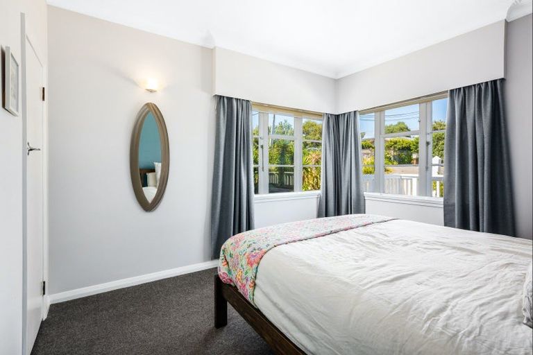 Photo of property in 3a Jeep Road, Raumati South, Paraparaumu, 5032