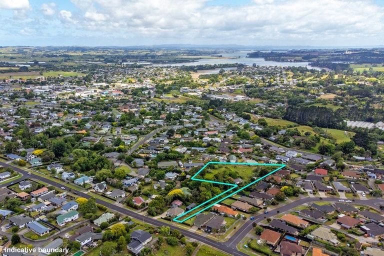 Photo of property in 48 Kaiwaka Road, Waiuku, 2123