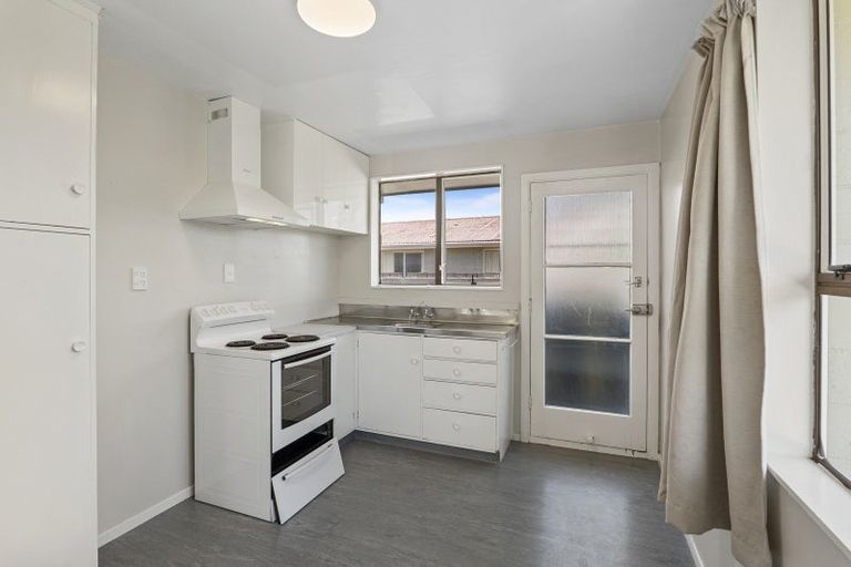 Photo of property in 1/14 Four Elms Place, Parklands, Christchurch, 8083