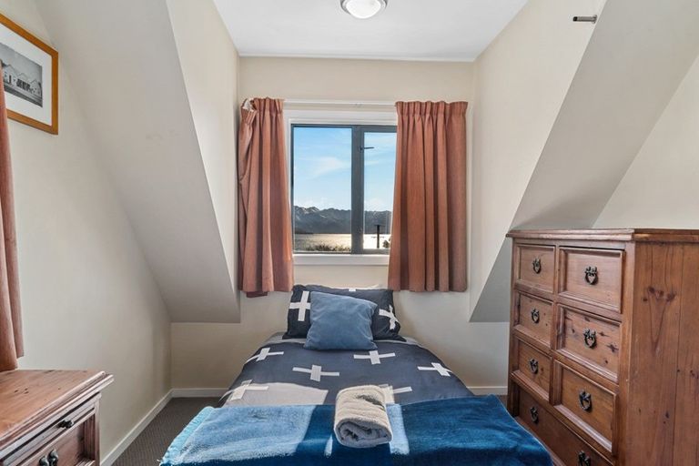 Photo of property in 4 Parry Crescent, Lake Hawea, Wanaka, 9382