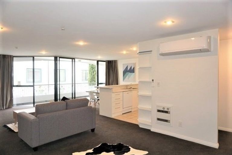 Photo of property in St James Courts, 8/77 Gloucester Street, Christchurch Central, Christchurch, 8013