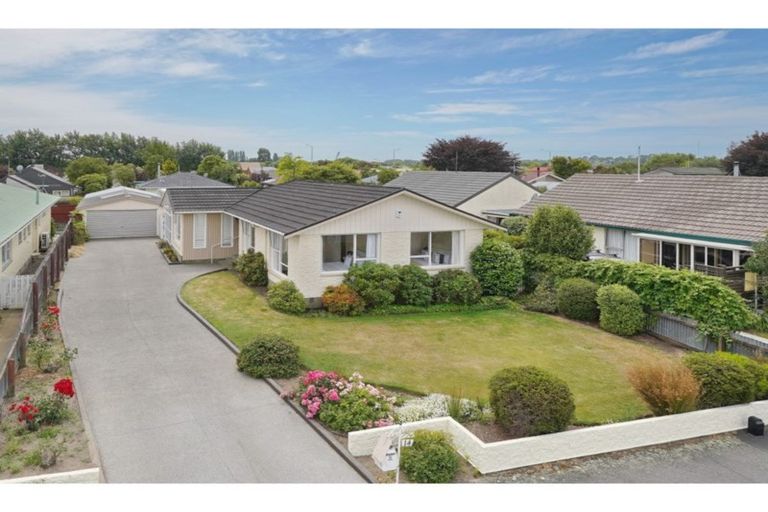 Photo of property in 14 Greenock Street, Redwood, Christchurch, 8051