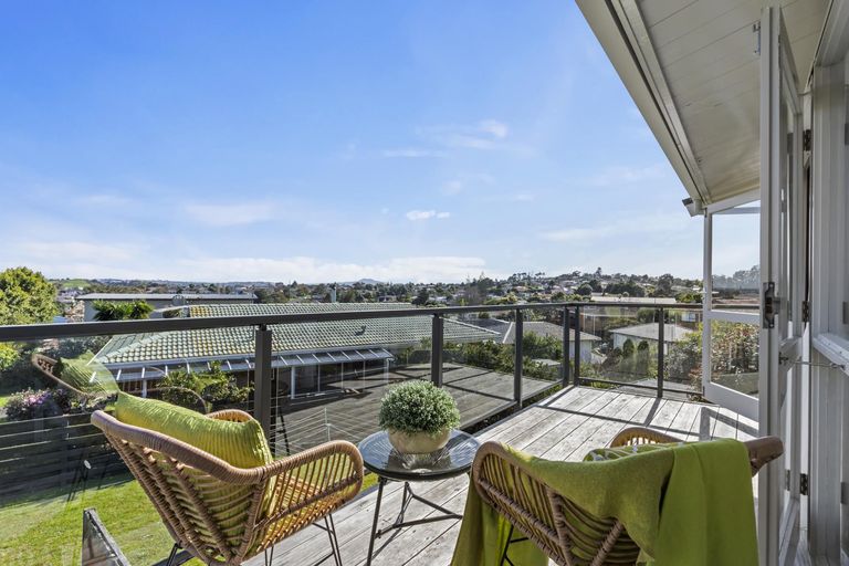 Photo of property in 73 O'halloran Road, Howick, Auckland, 2014