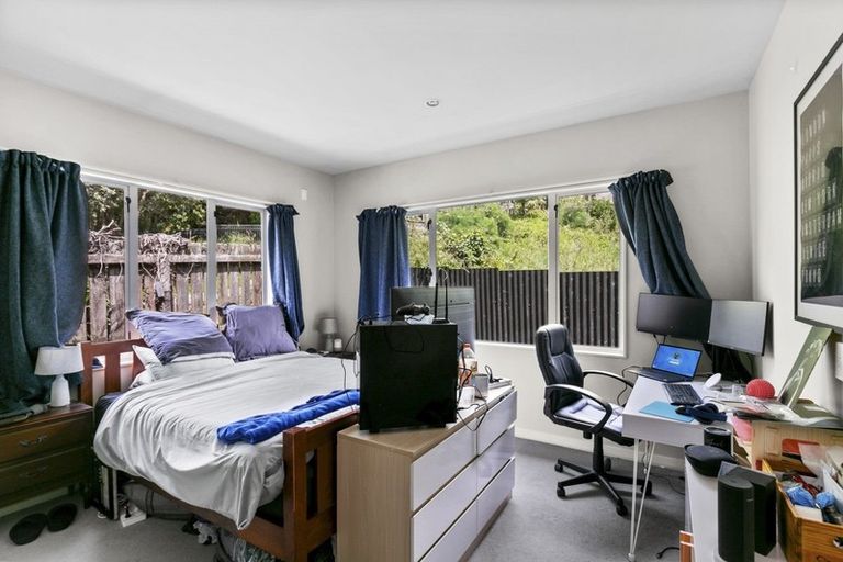 Photo of property in 19a Regent Street, Newtown, Wellington, 6021
