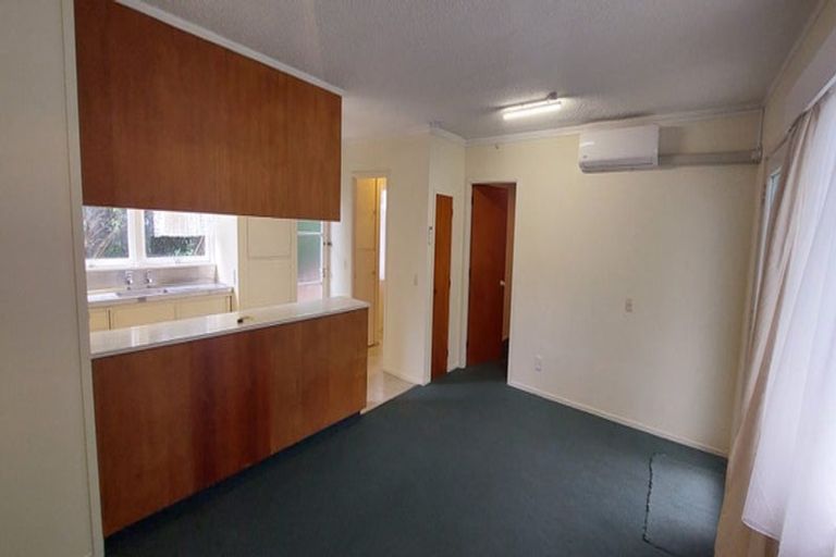 Photo of property in 49a Hill Road, Hillpark, Auckland, 2102