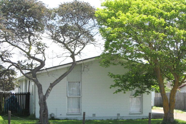 Photo of property in 7 Saint Heliers Crescent, Aranui, Christchurch, 8061