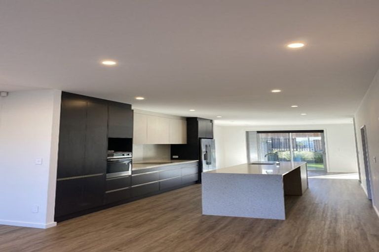 Photo of property in 7 Gunn Way, Hobsonville, Auckland, 0616