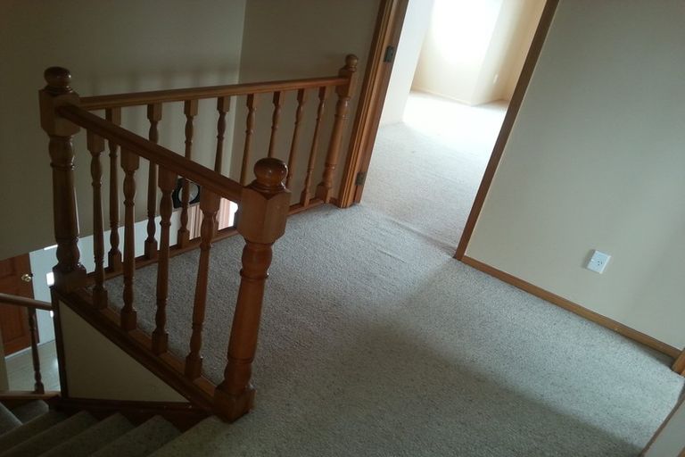 Photo of property in 2/9 Richard Avenue, Bucklands Beach, Auckland, 2014