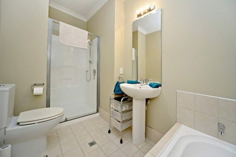 Photo of property in 13/44 Carlos Drive, Flat Bush, Auckland, 2016