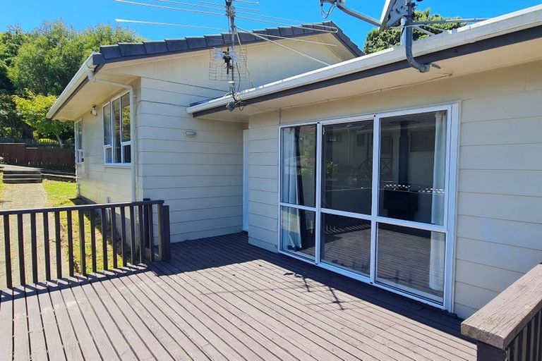 Photo of property in 66 Dominica Crescent, Grenada Village, Wellington, 6037