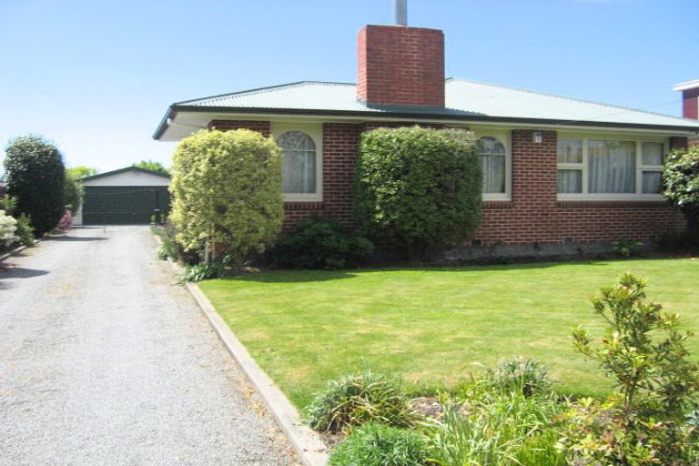 Photo of property in 6 Glenmore Avenue, Casebrook, Christchurch, 8051