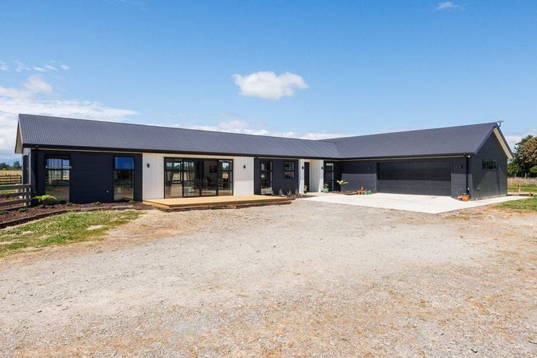 Photo of property in 158 Pharazyn Road, Feilding, 4777