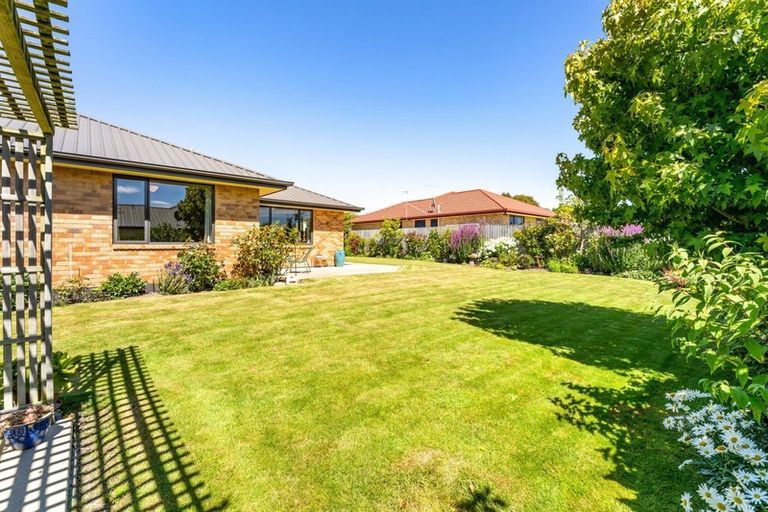 Photo of property in 23 Hannah Place, Holmes Hill, Oamaru, 9401