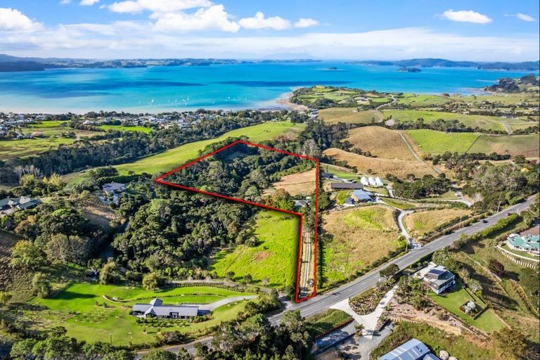 Photo of property in 23 Martins Bay Road, Algies Bay, Warkworth, 0982