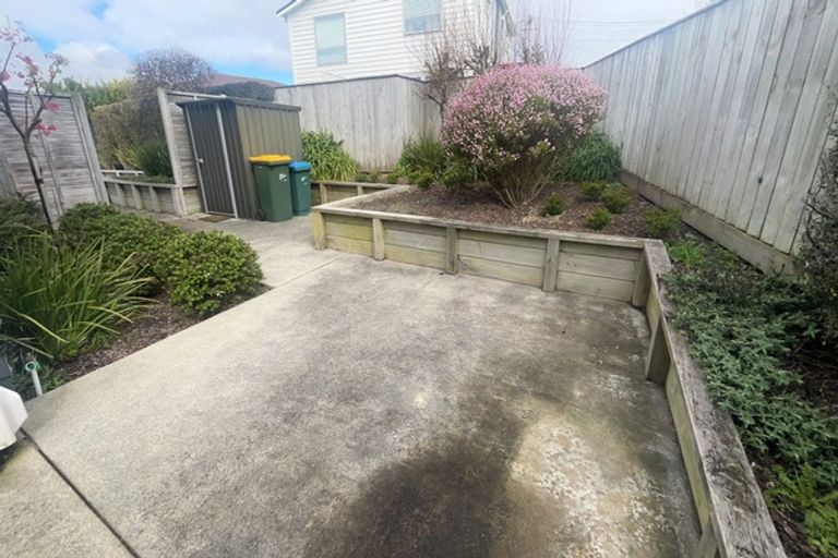 Photo of property in 8a Opapa Street, Titahi Bay, Porirua, 5022
